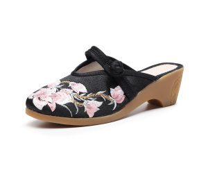 Lightweight Wedge Slippers for Women – Satin‑Embroidered Floral Design, 0.55 kg Comfort, 3 Colors, Sizes 35‑40 | Shopdecimals
