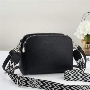 Hands‑Free Summer Crossbody Phone Bag – Light 0.30 kg, Water‑Resistant PU, 5 Colors – Shop Decimals