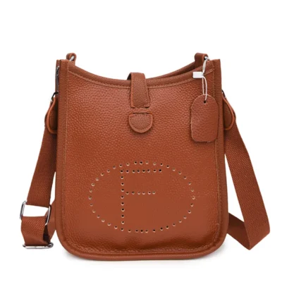 Hand‑Free Convenience: Genuine Leather Women’s Crossbody Bag with Adjustable Strap & Secure Zip – Shopdecimals