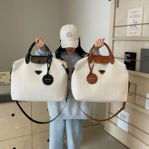 Travel Bag Large Capacity High Sense Lightweight Duffel Bag | ShopDecimals