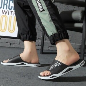 Men's Trendy Indoor Non-slip Deodorant Summer Outdoor Couple Bathing Sandals For Couples | ShopDecimals