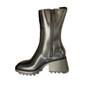 Wavy thick-soled middle boots | ShopDecimals