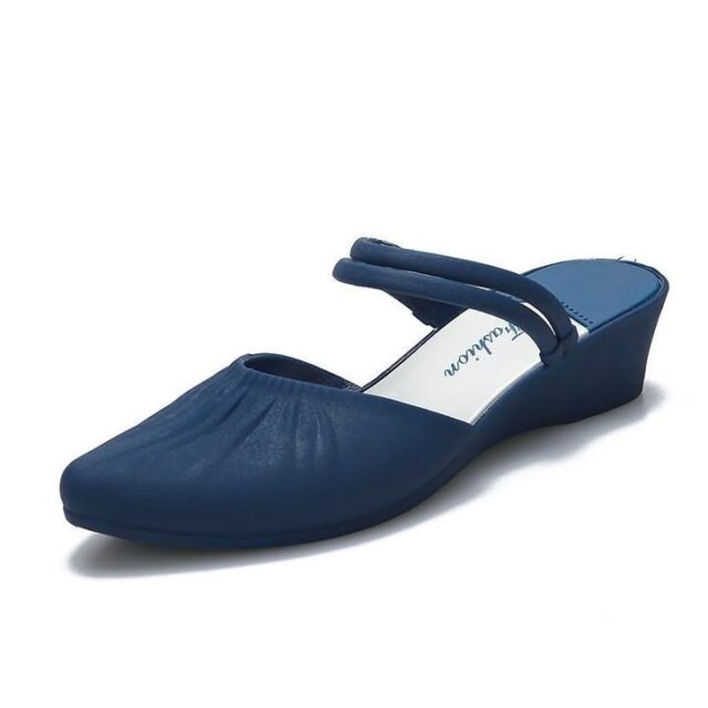 Lightweight Mid‑Heel Wedge Sandals – Non‑Slip Comfort & Balanced Lift, 0.5 kg, 4 Colors – Shopdecimals
Product information Sole material: Pvc style: Casual Popular elements: Asakuchi Function: non-slip pattern: plain Heel height: middle heel (3cm-5cm) Heel style: wedge heelPackage List: Sandals*1

Stay stylish and comfortable all day with a secure, balanced wedge that distributes weight evenly, thanks to its lightweight 0.50 kg construction. Choose from four bold colors and a full size range, then explore how the mid‑heel design elevates every outfit.

https://shopdecimals.com.ng/pointed-outer-wedge-heel-thick-heel-single-shoes-mid-heel-slippers/
