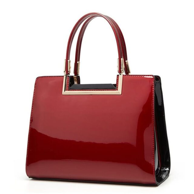 Lightweight Organized Women's Shoulder Bag – 0.7 kg, Multi‑Pocket Design, Patent‑Leather Finish – Shop Decimals
Product Information:Material: PU Trendy Bags Style: Platinum Bag Bag size: medium Popular elements: patent leather Lining texture: polyester Opening method: zipper The internal structure of the bag: zipper pocket, mobile phone bag, document bag, sandwich zipper bag Strap root number: single Style: Women's handbag  Size Information: Size:  22 * 28cm Package List: Female bag * 1

Travel light without sacrificing style; this 0.70 kg shoulder bag fits comfortably on any arm while holding all daily essentials. Available in four sophisticated shades, its compact 290 mm × 230 mm × 140 mm shape delivers maximum organization in a sleek silhouette. Discover how effortless elegance enhances every outing.

https://shopdecimals.com.ng/the-new-simple-fashion-trend-portable-womens-shoulder-bag-shopdecimals/
